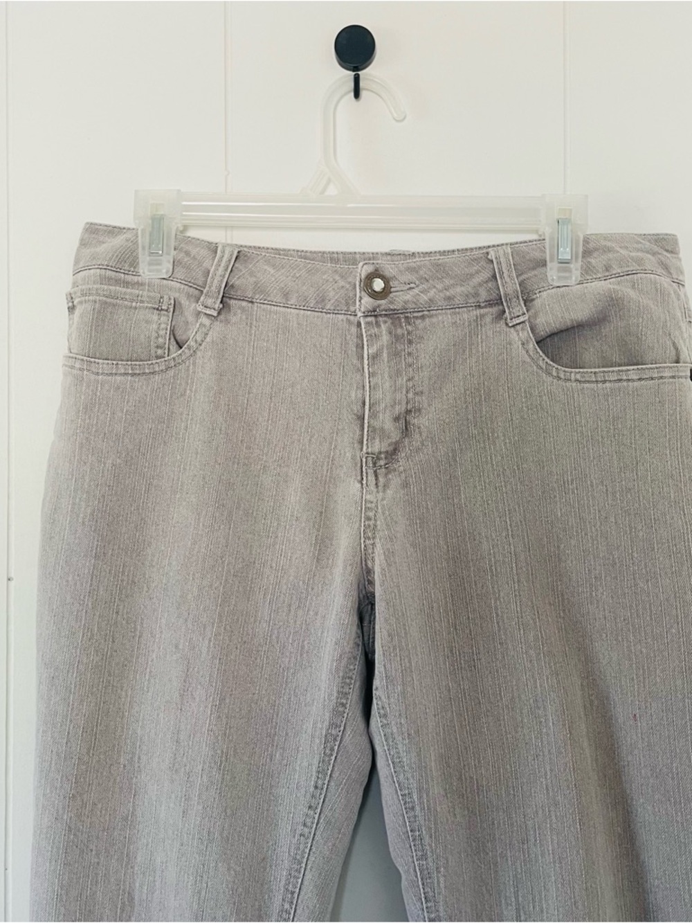 Cato Women's Light Gray Straight-Leg Jeans - Picture 2 of 11